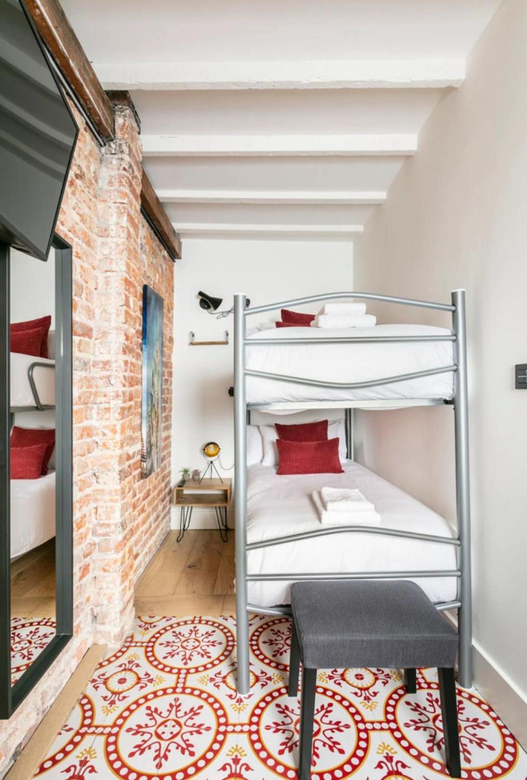 Good Vibe Rooms Bilbao Exterior photo